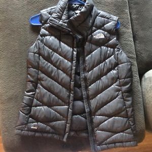 North face vest